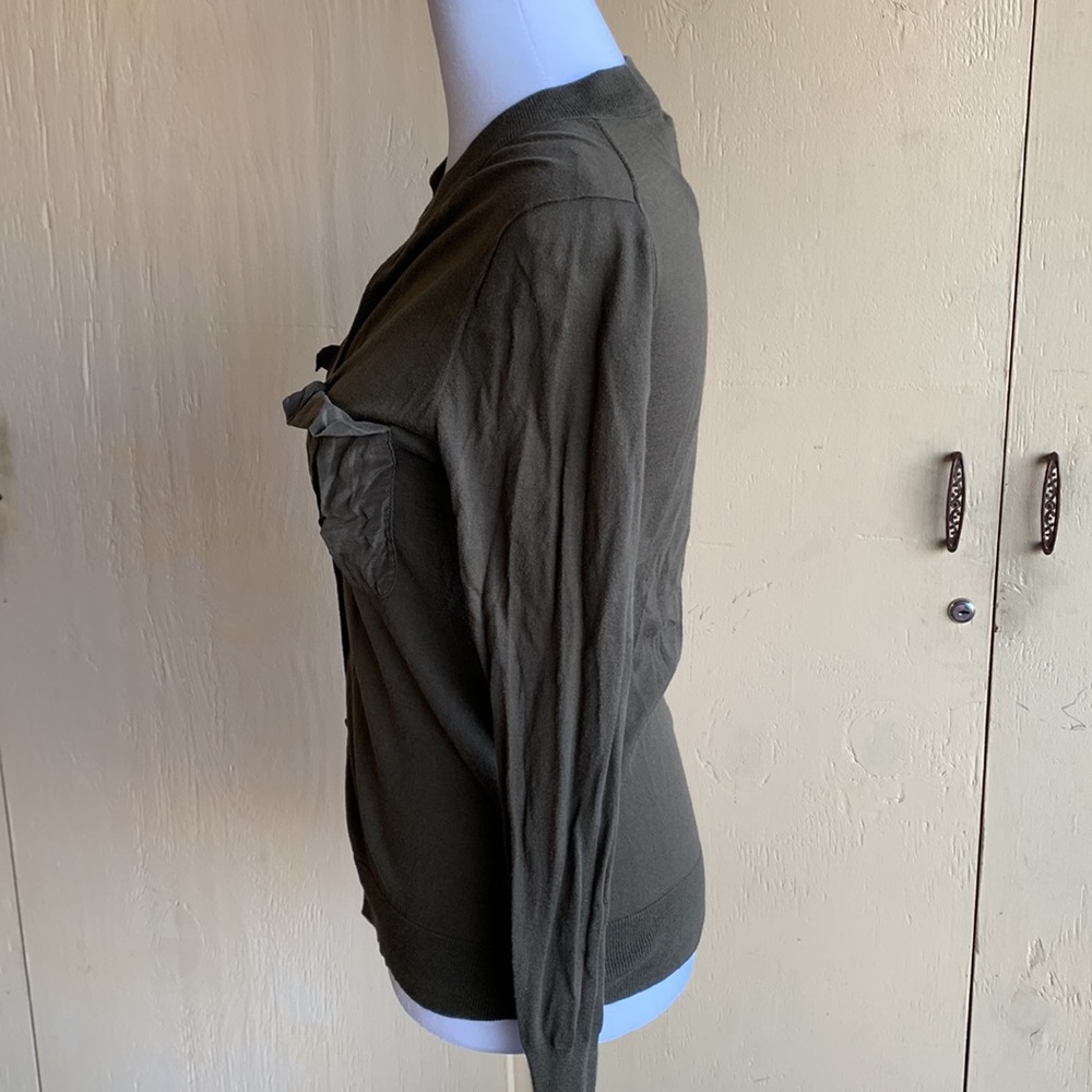J Crew size S olive green cardigan with silk pockets - Picture 4 of 8